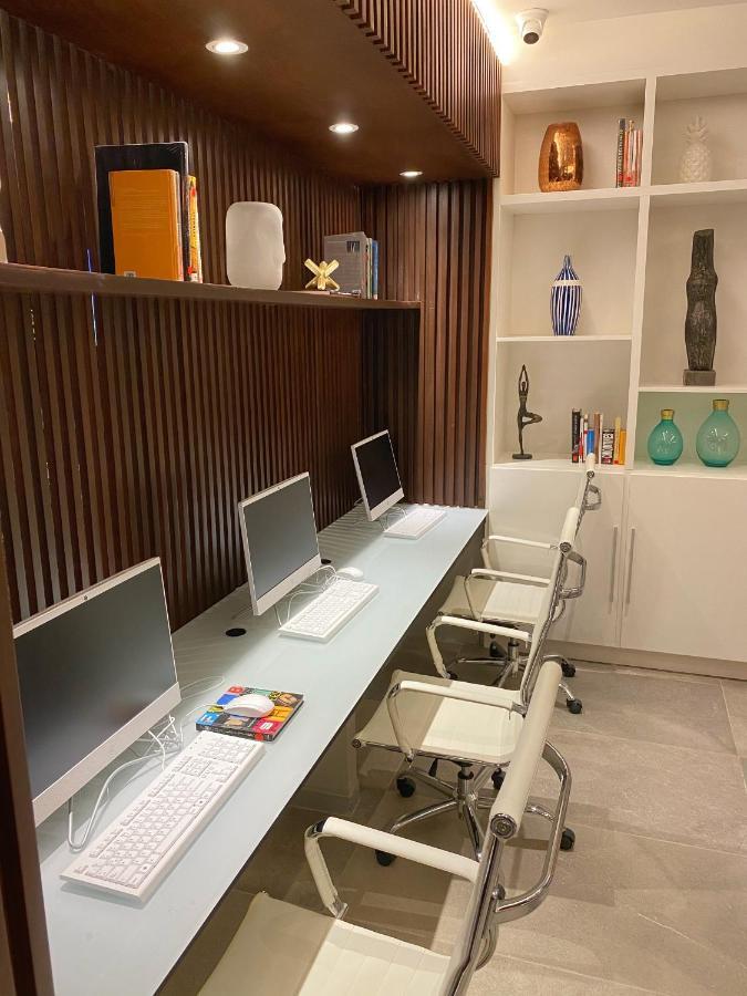 Ontico Urban Design Hotel Merida Bagian luar foto