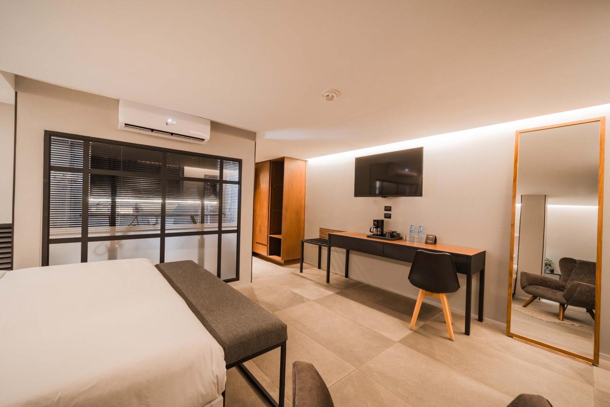 Ontico Urban Design Hotel Merida Bagian luar foto